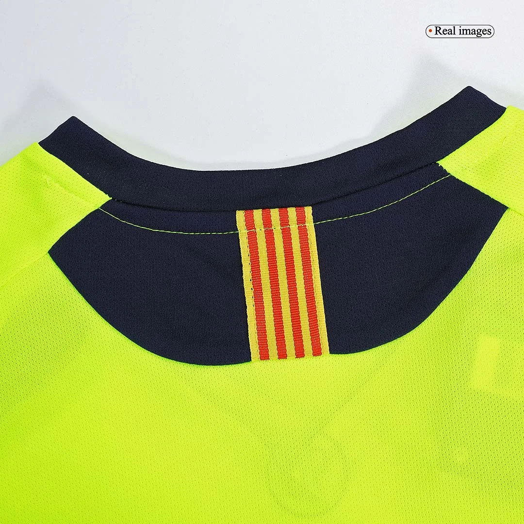 Retro Soccer Jersey Barcelona Away 2005/06