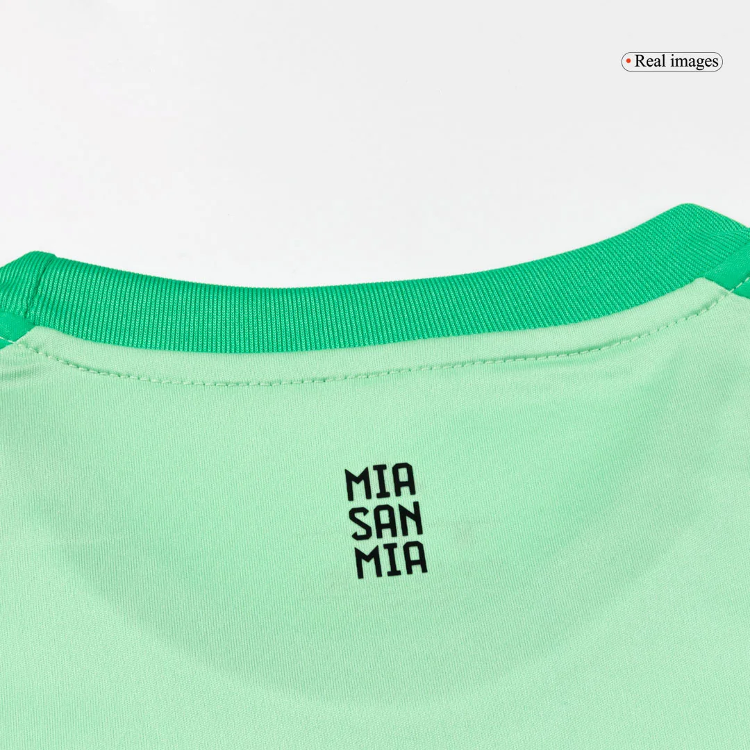 Bayern Munich Goalkeeper Soccer Jersey 2025/26 Green
