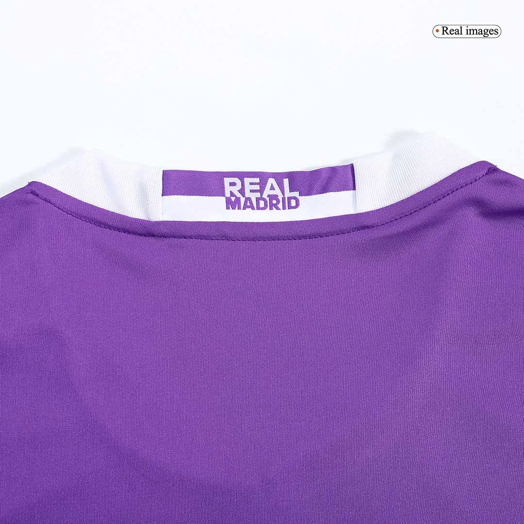Retro Soccer Jersey MODRIĆ #19 Real Madrid Away Long Sleeve 2016/17