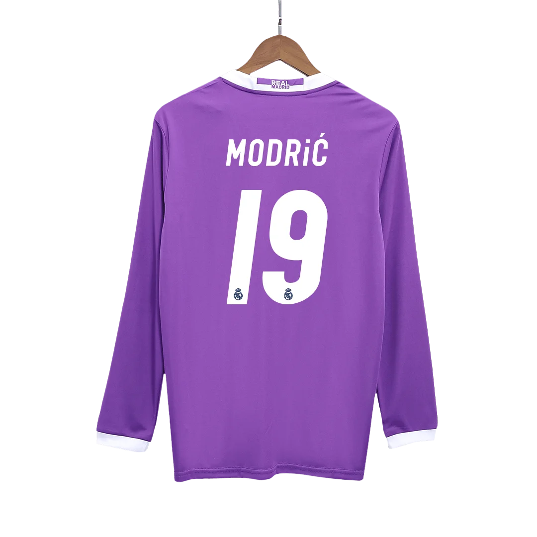 Retro Soccer Jersey MODRIĆ #19 Real Madrid Away Long Sleeve 2016/17