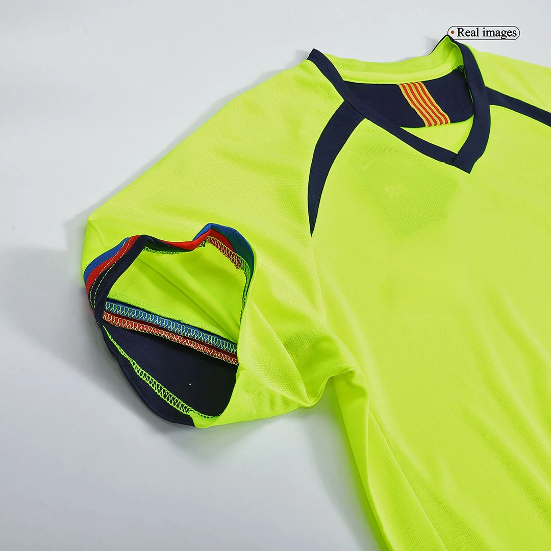 Retro Soccer Jersey Barcelona Away 2005/06