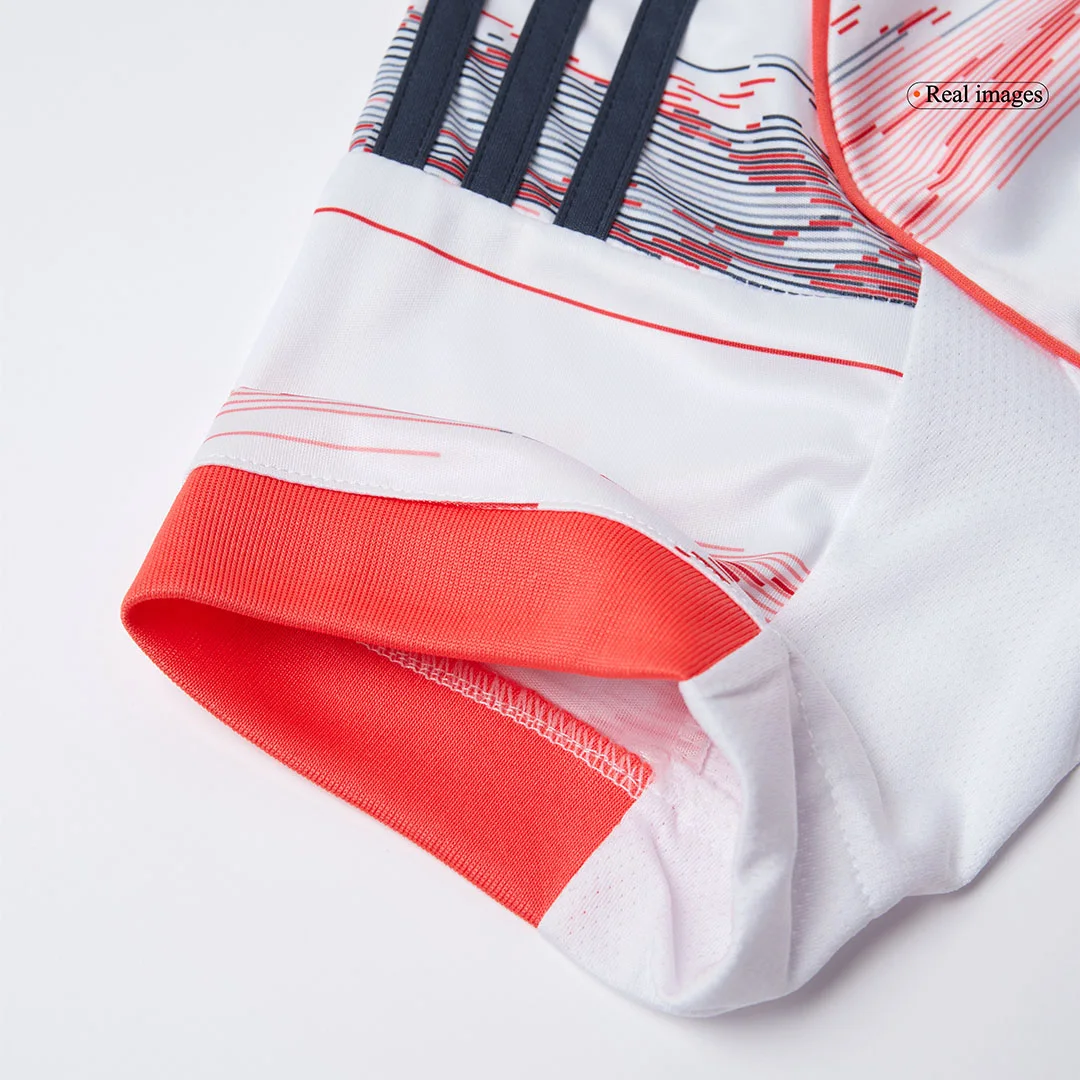 Women’s Bayern Munich Away Jersey 2025/26